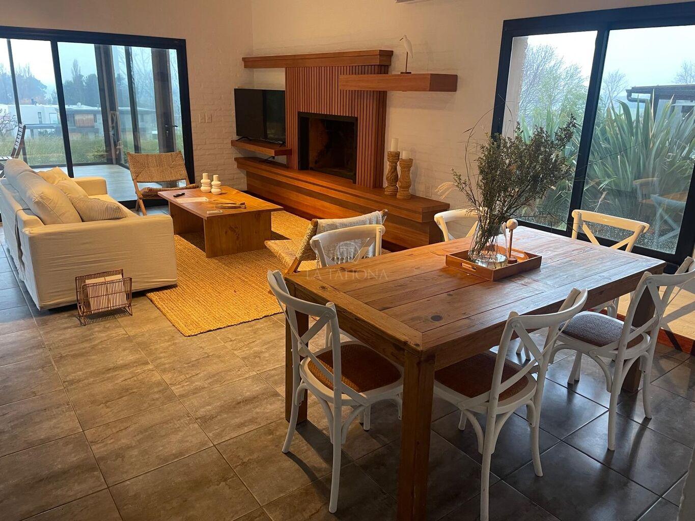 Casa en venta y alquiler - Ref 431