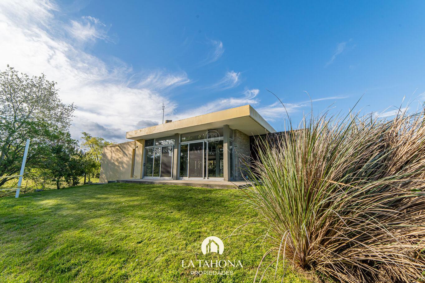 Casa en venta y alquiler - Ref 59 · Photo 2