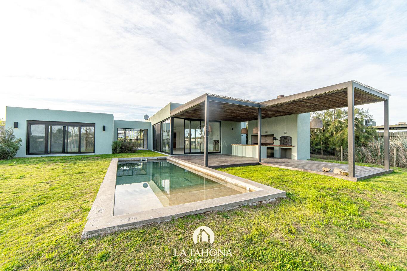 Casa en alquiler - Ref 632