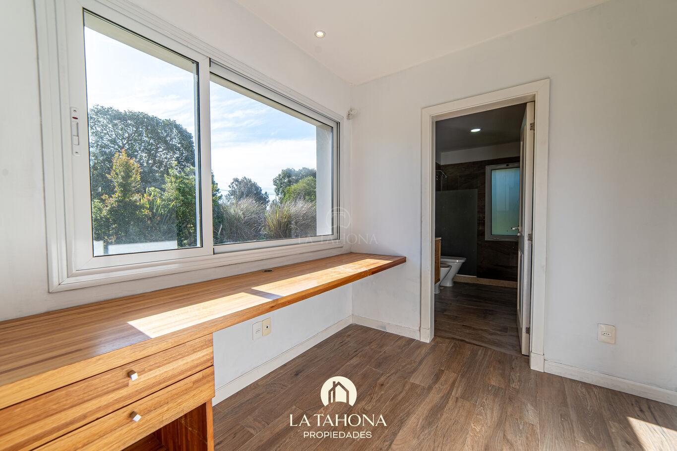 Casa en alquiler - Ref 742 · Foto 8