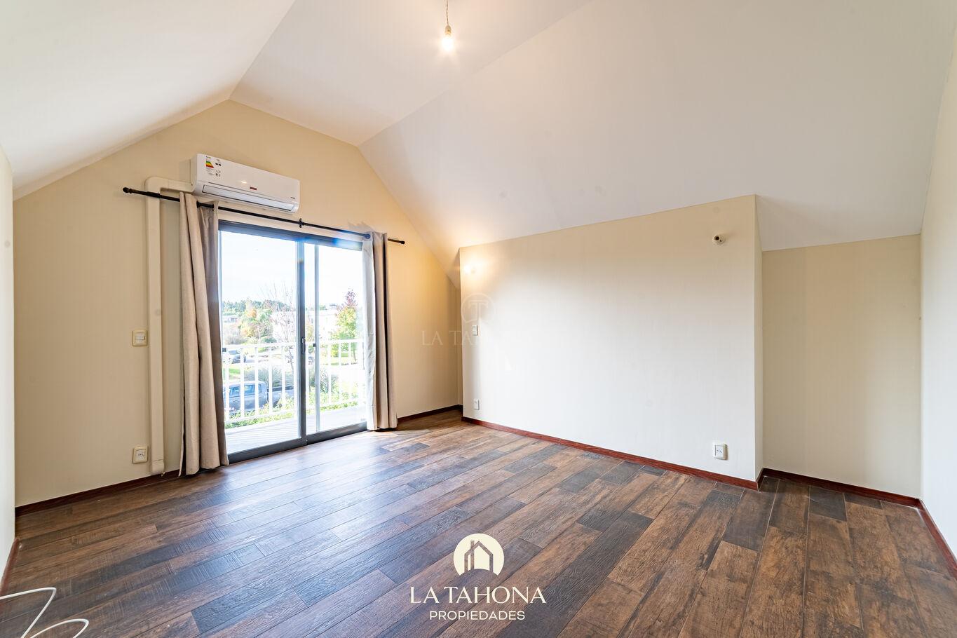 Casa en venta/alquiler Ref.761 · Foto 7