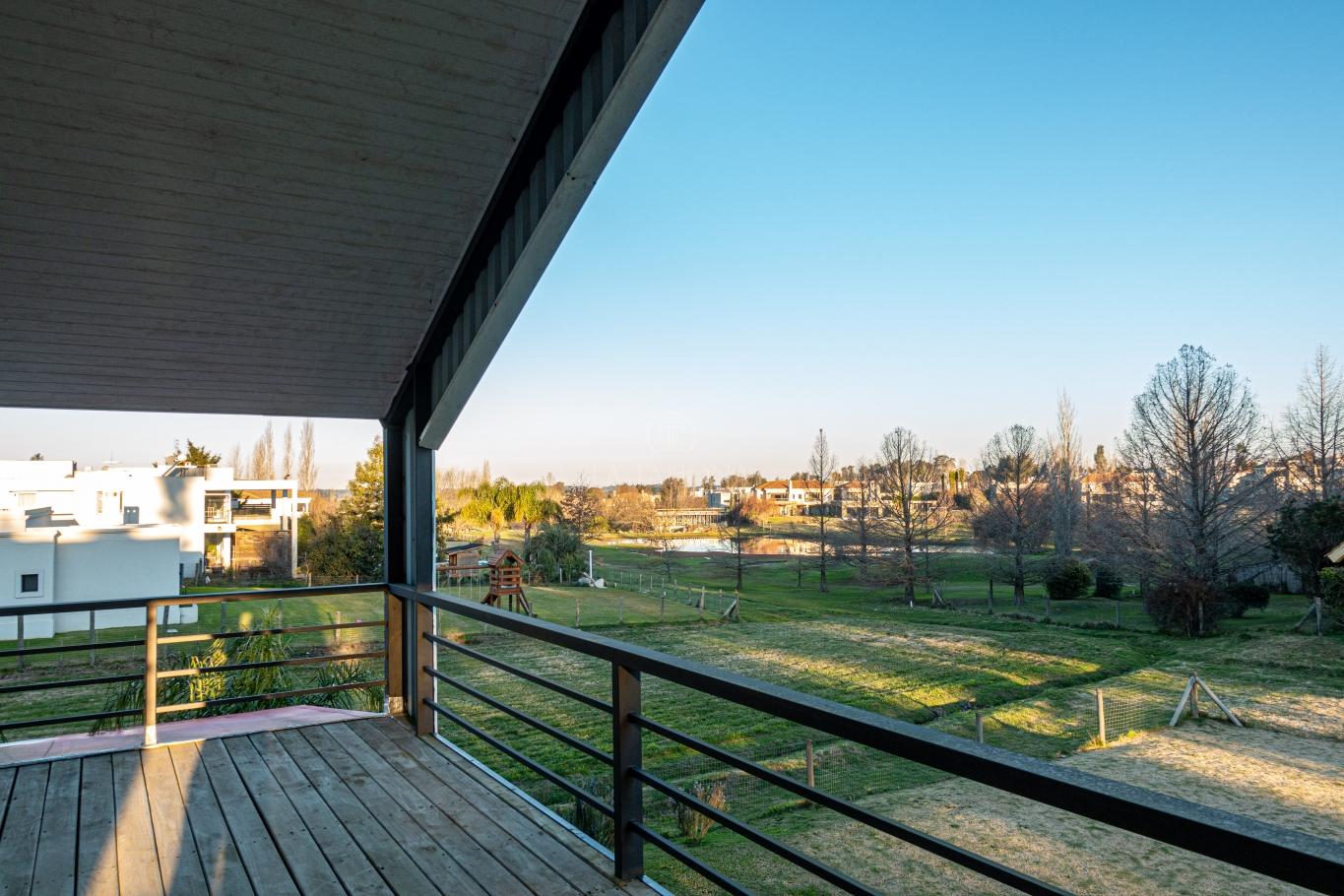 Casa en venta - Ref 513