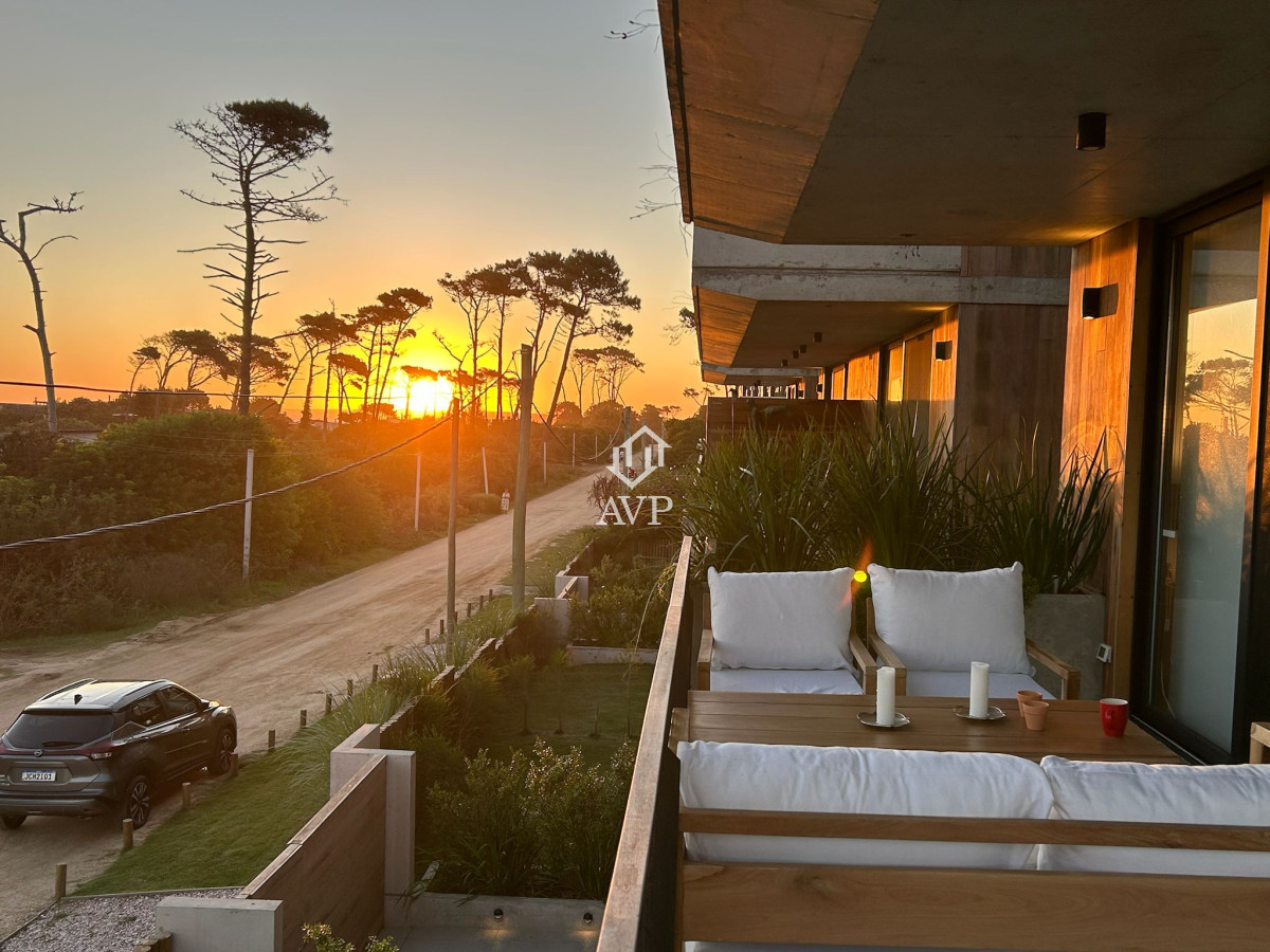 Moderno apartamento en José Ignacio, a 200 m de la playa La Susana