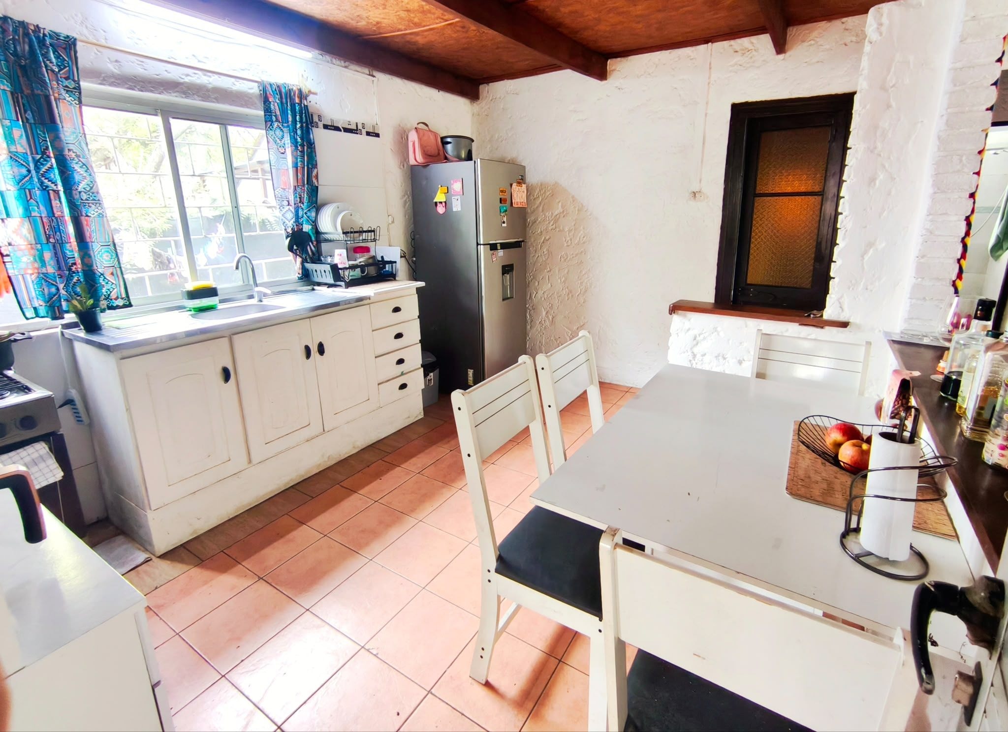 Casa en Alquiler en El Pinar de 2 Dormitorios con jardin y parrillero · Foto 3