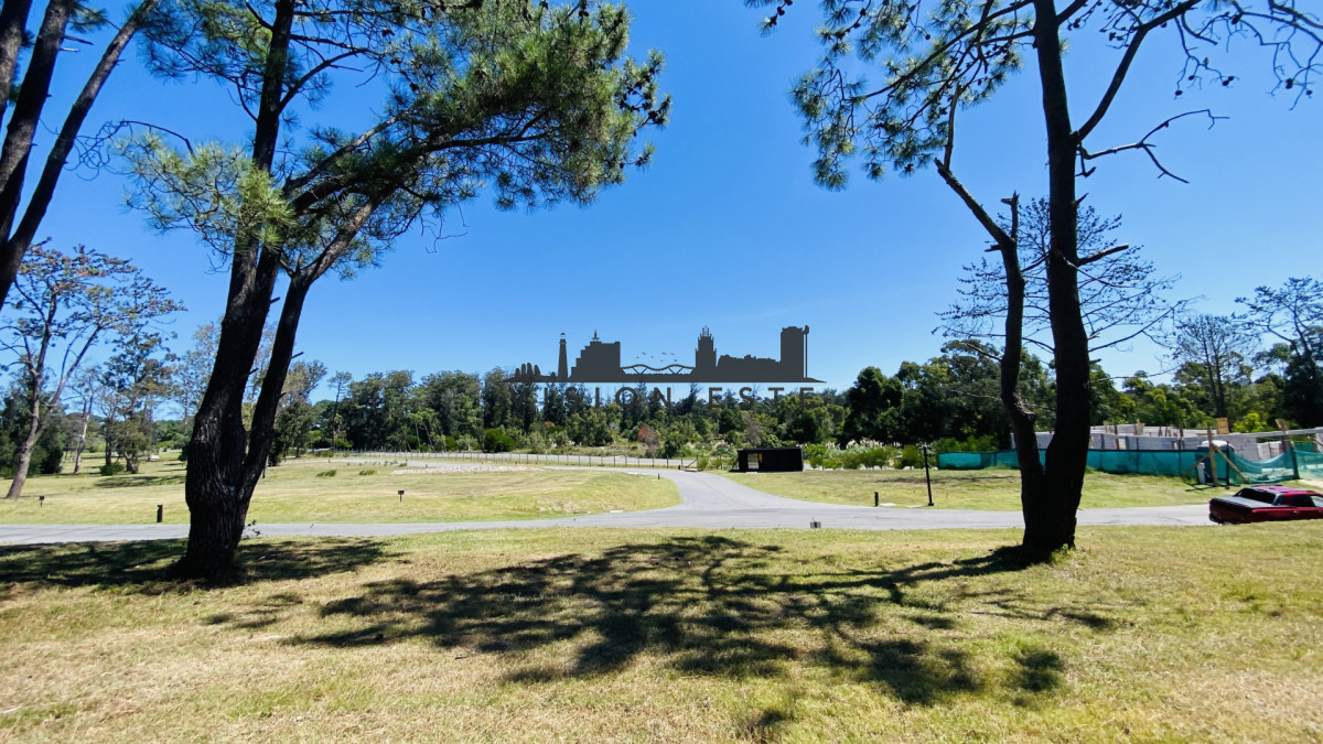 Terreno en La Cañada Punta del Este - foto 1