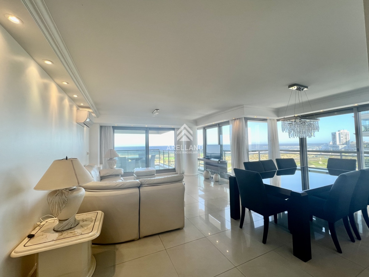 Apartamento en venta en Playa Brava