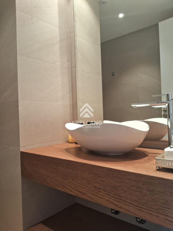 Alquiler anual o invernal apartamento 1 dormitorio Torre Trump · Photo 3
