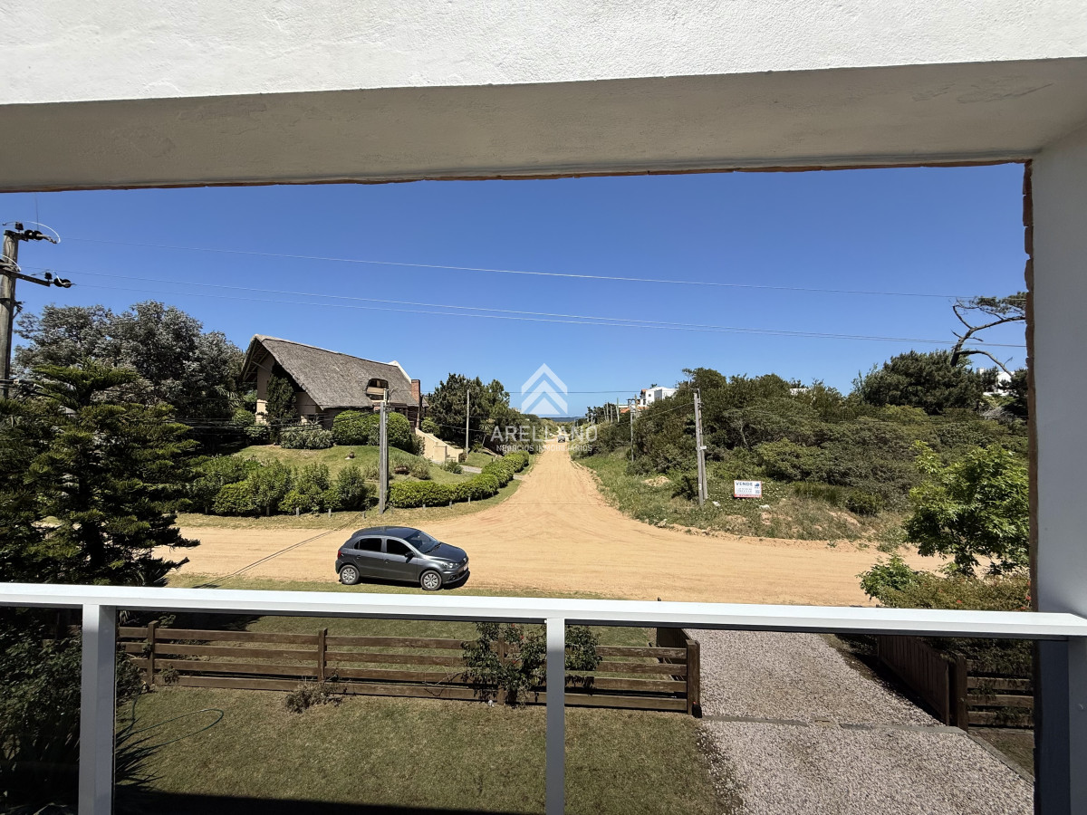 Venta casa en Tio Tom 4 dormitorios