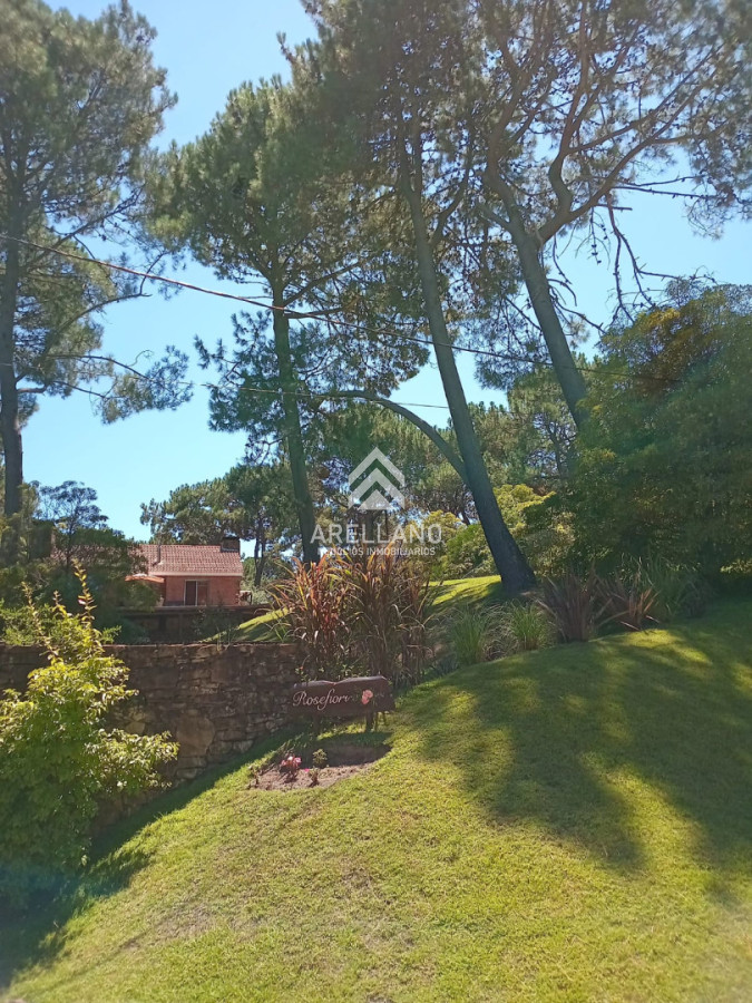 Venta casa 4 dormitorios