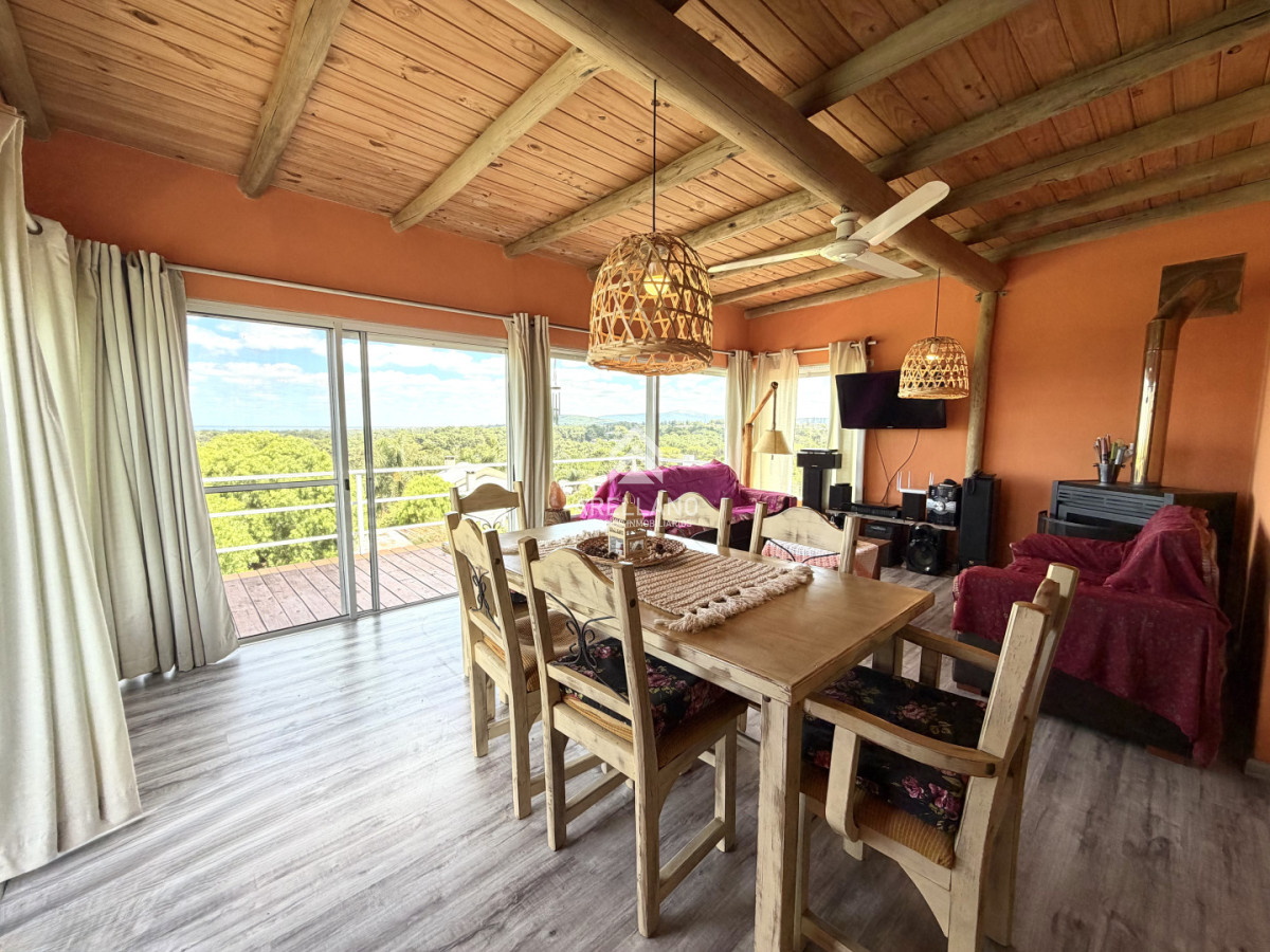 Venta casa 5 dormitorios en Piriapolis