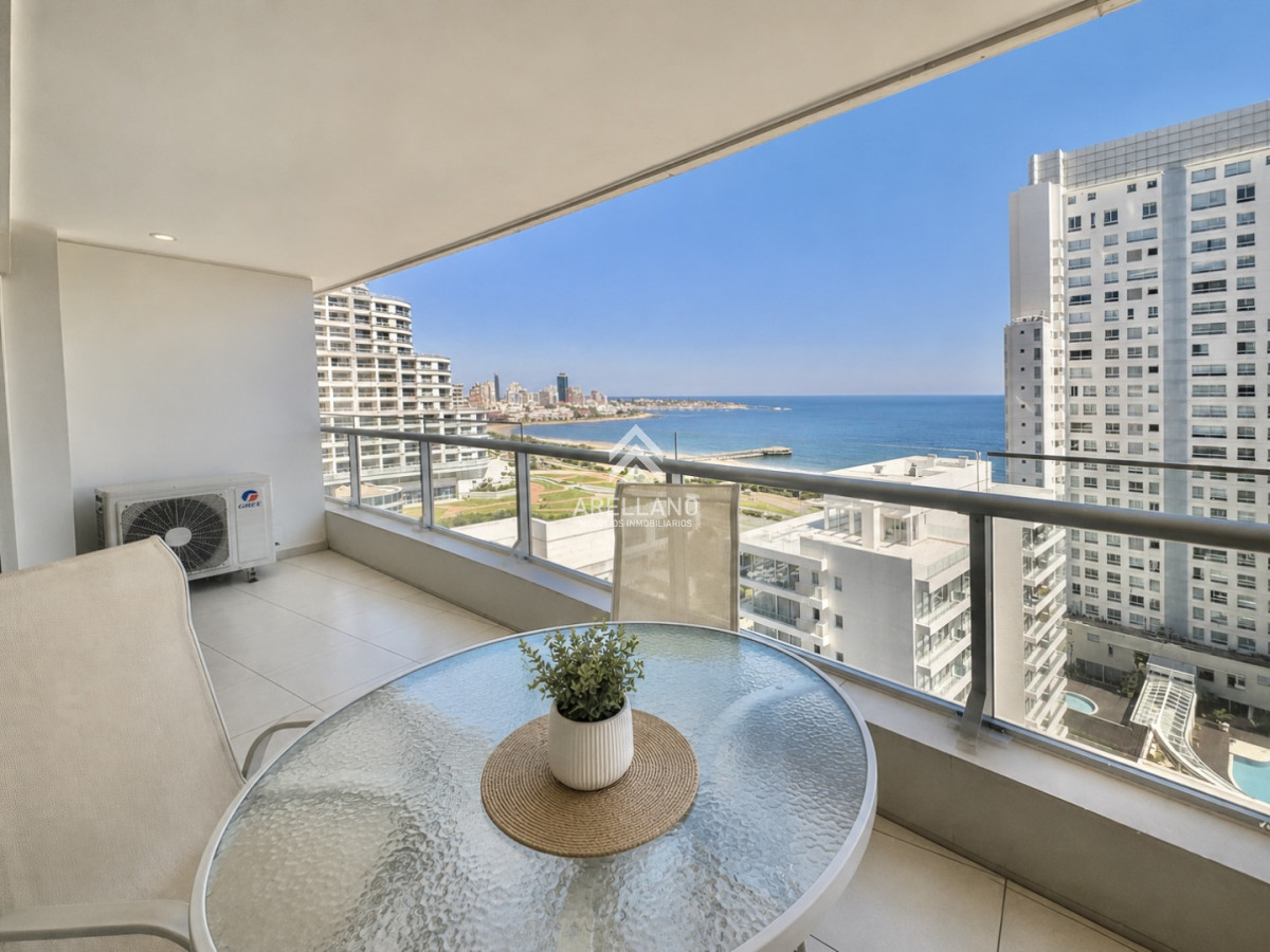 Alquiler Anual Seasons Tower-2 dormitorios con vista al mar-Playa Mansa
