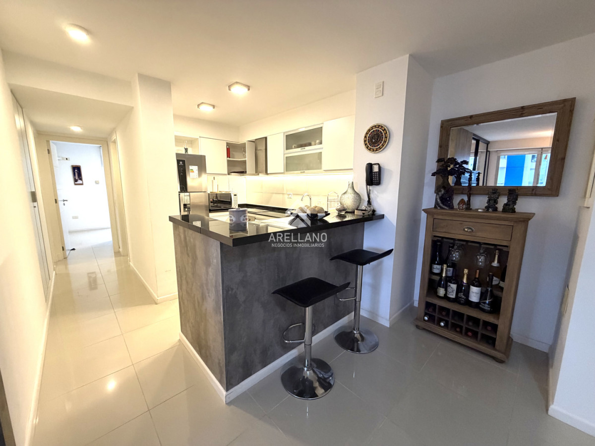 Venta Apartamento 2 dormitorios y medio Brava - Punta del Este