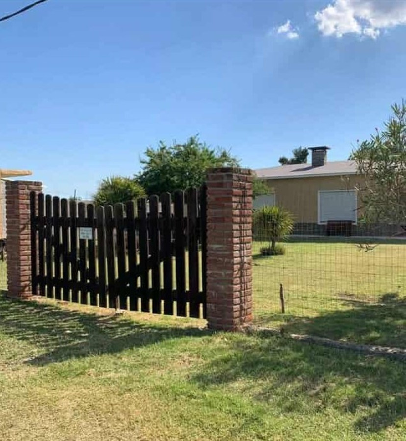 Venta Casa 3 dormitorios en La Montañesa