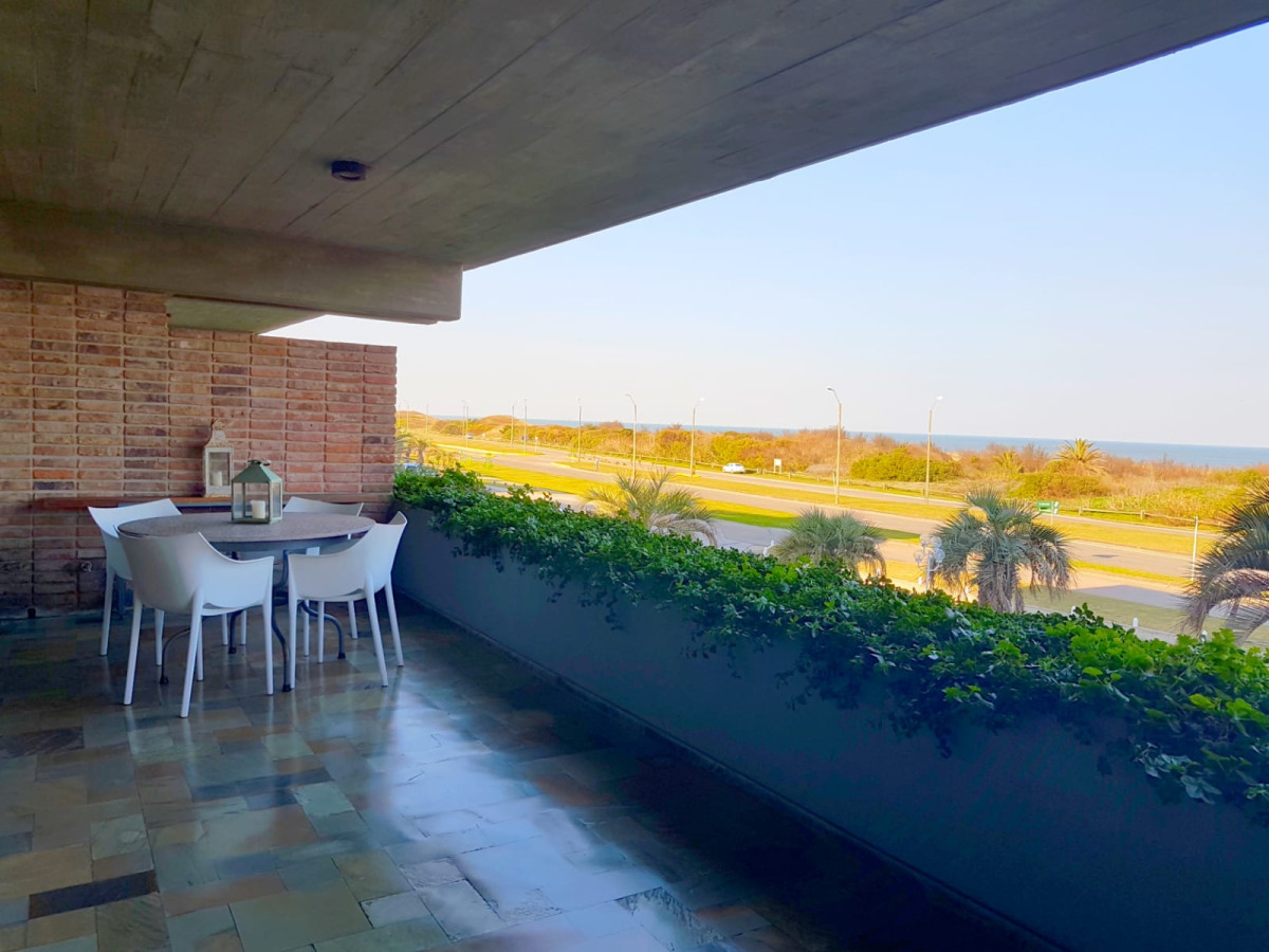 Apartamento Primera Linea, Hermosa Vista