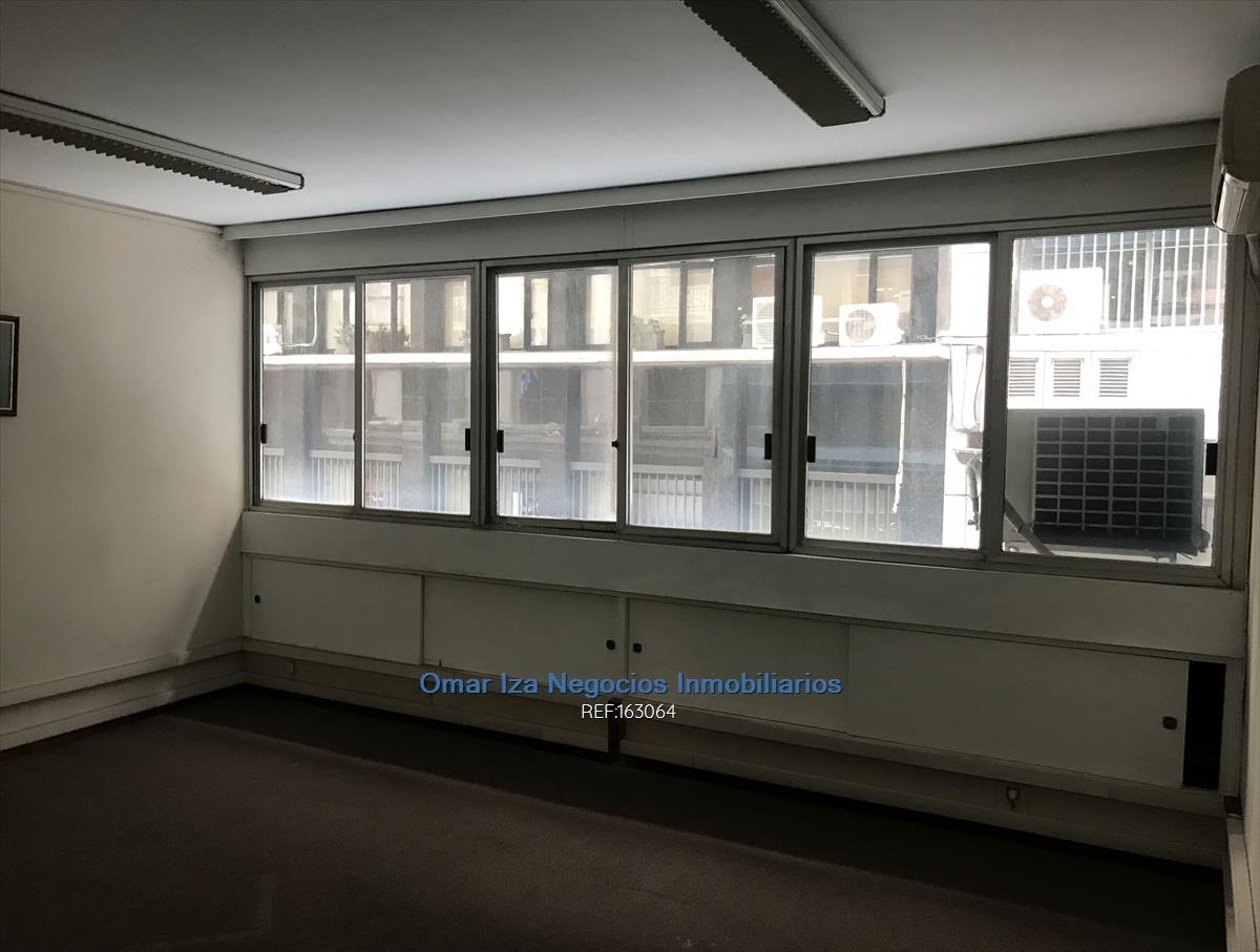 Alquiler oficina ciudad vieja centro con garaje opcional · Foto 3