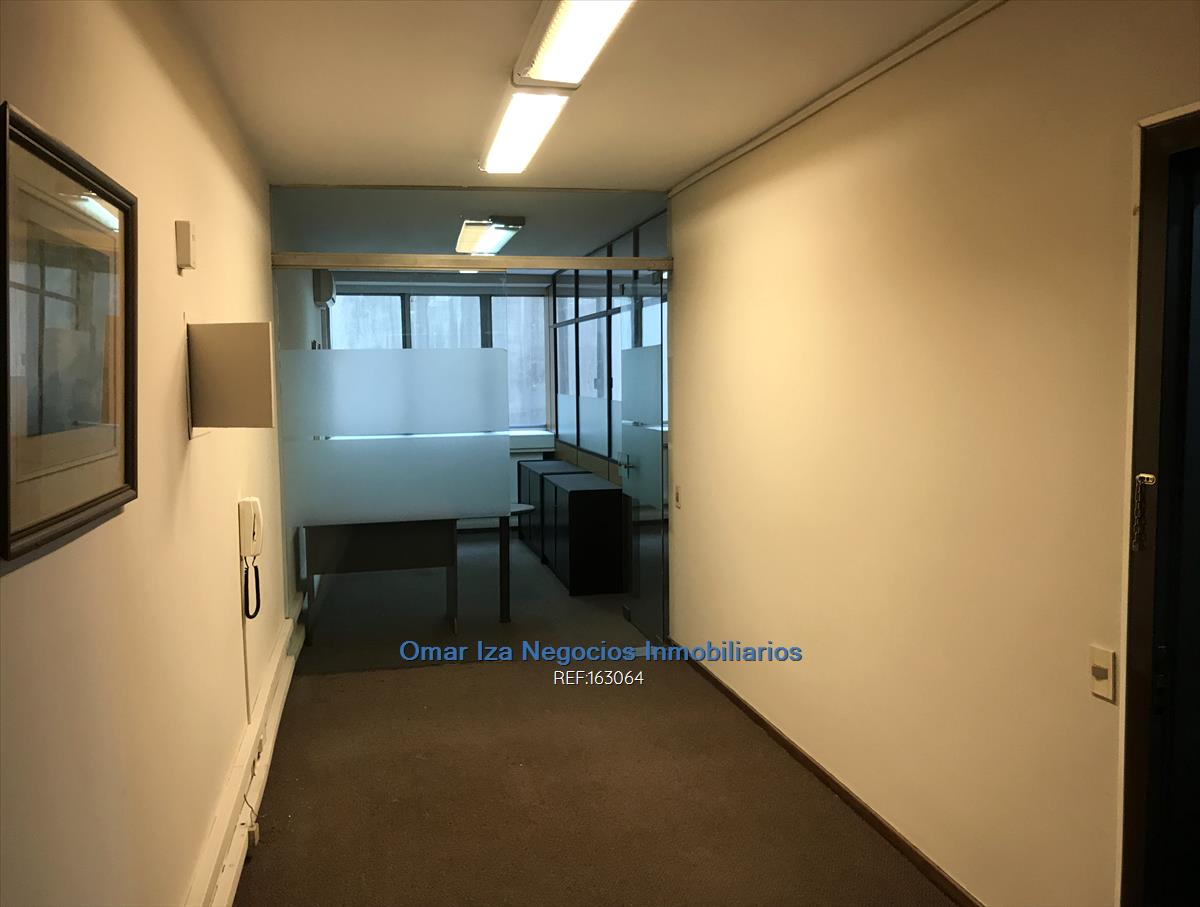 Alquiler oficina ciudad vieja centro con garaje opcional · Foto 1