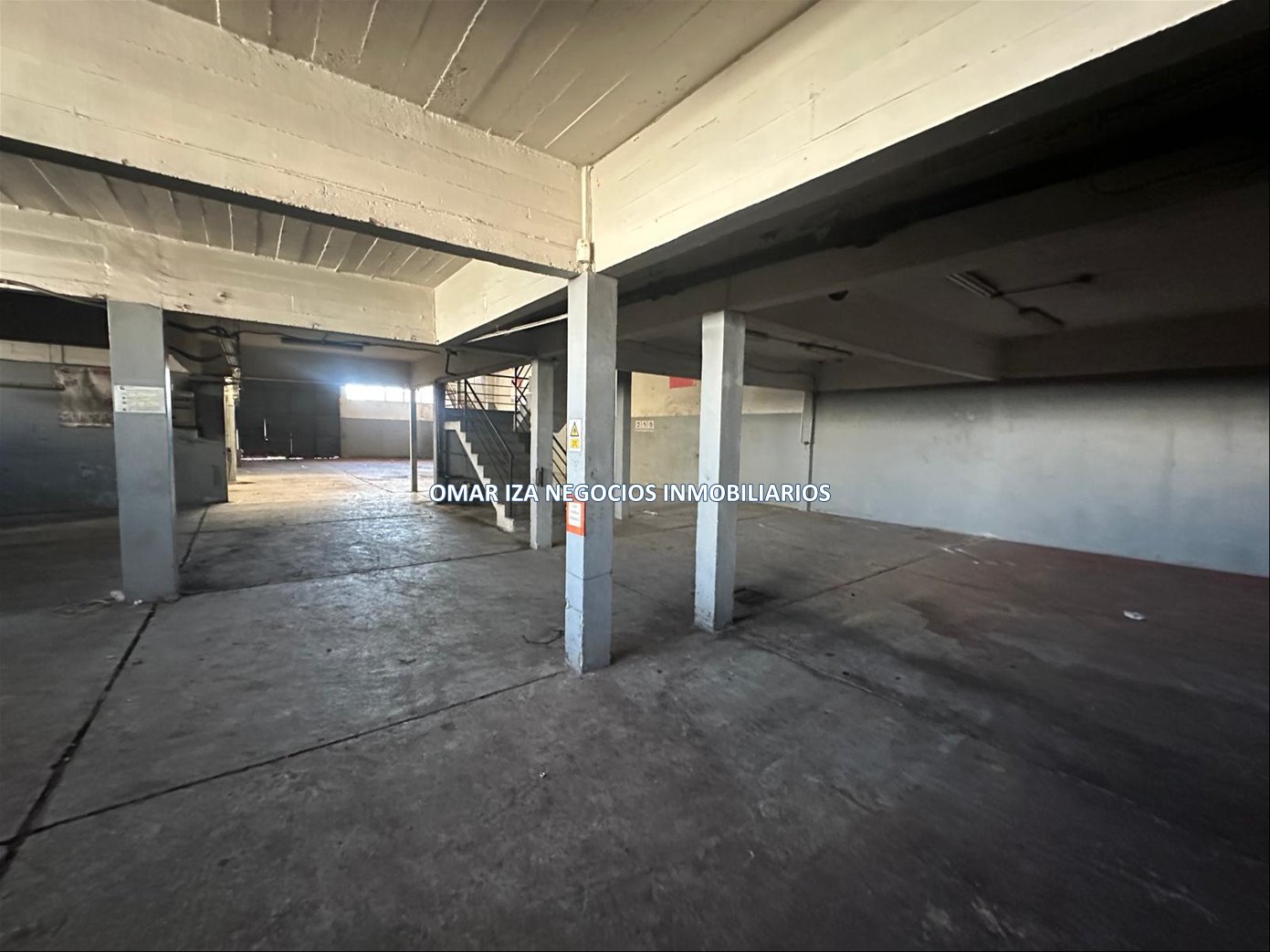 ALQUILER LOCAL COMERCIAL MALVIN SOBRE AV DEPOSITO, GARAGE · Foto 12