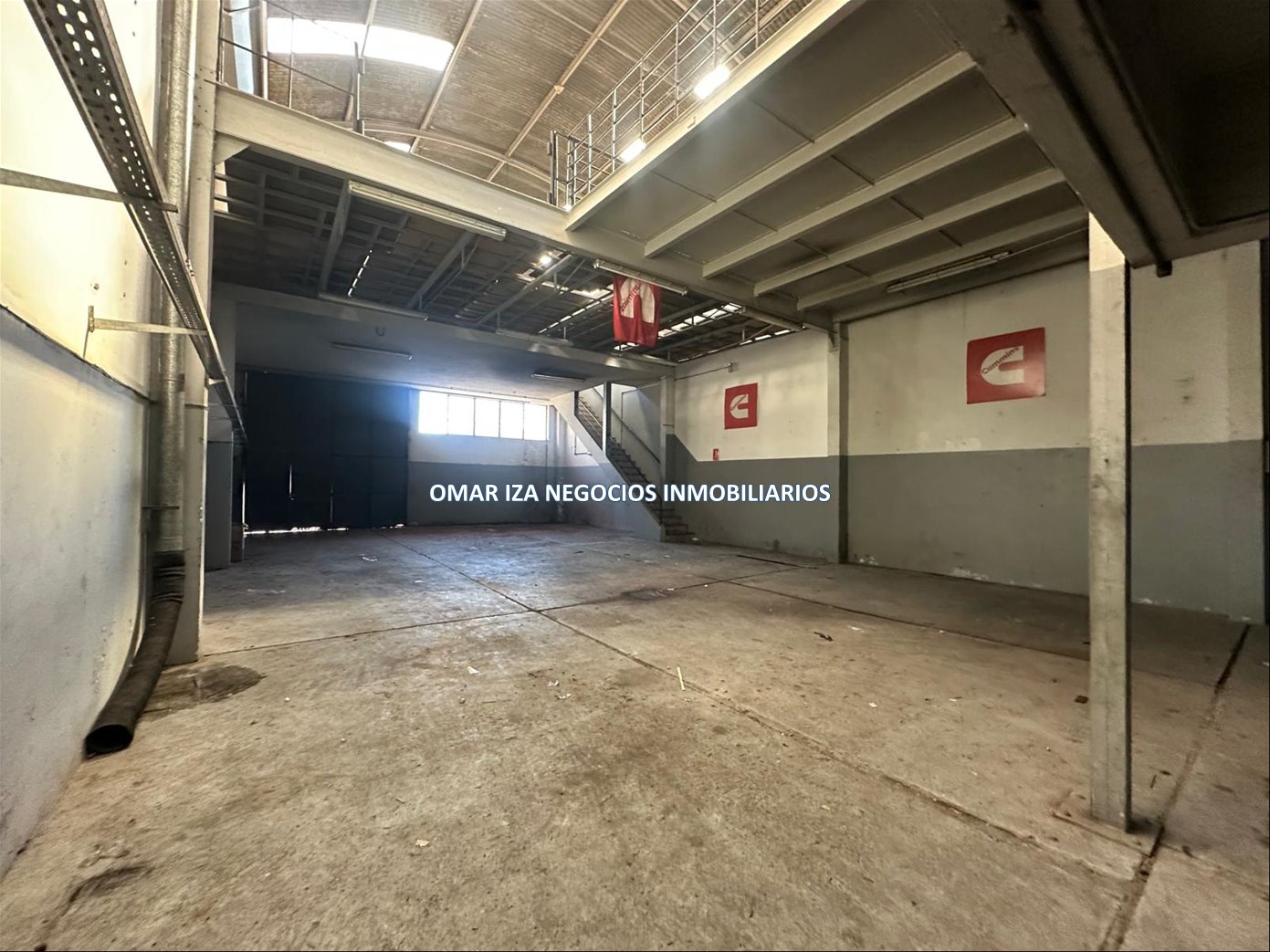 ALQUILER LOCAL COMERCIAL MALVIN SOBRE AV DEPOSITO, GARAGE · Foto 9