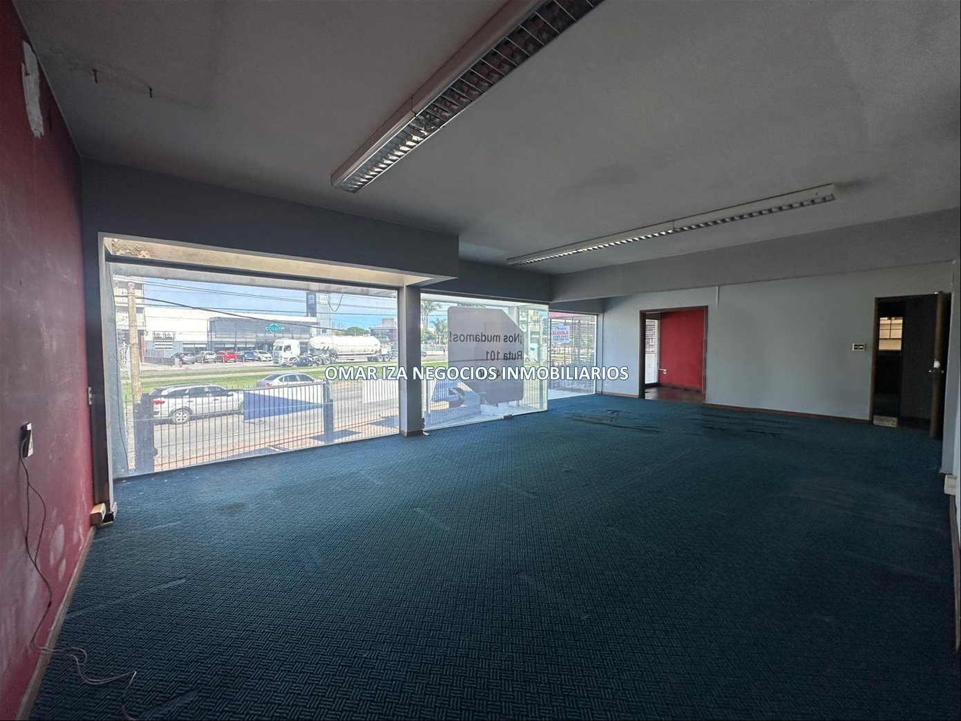 ALQUILER LOCAL COMERCIAL MALVIN SOBRE AV DEPOSITO, GARAGE · Foto 5