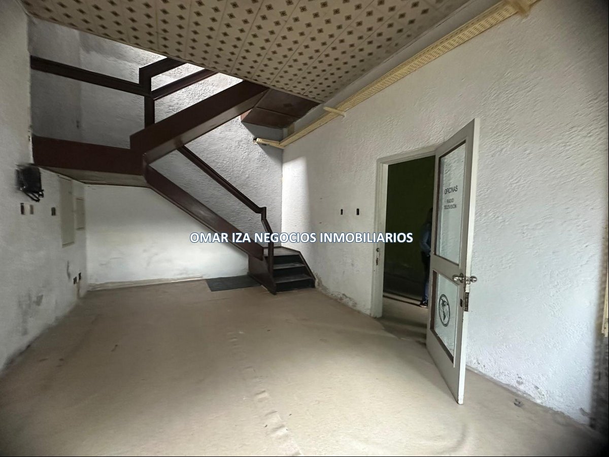 Alquiler local comercial Cno Maldonado 1700m2, galpón deposito, entrada vehicular, fraccionado o su totalidad · Foto 8