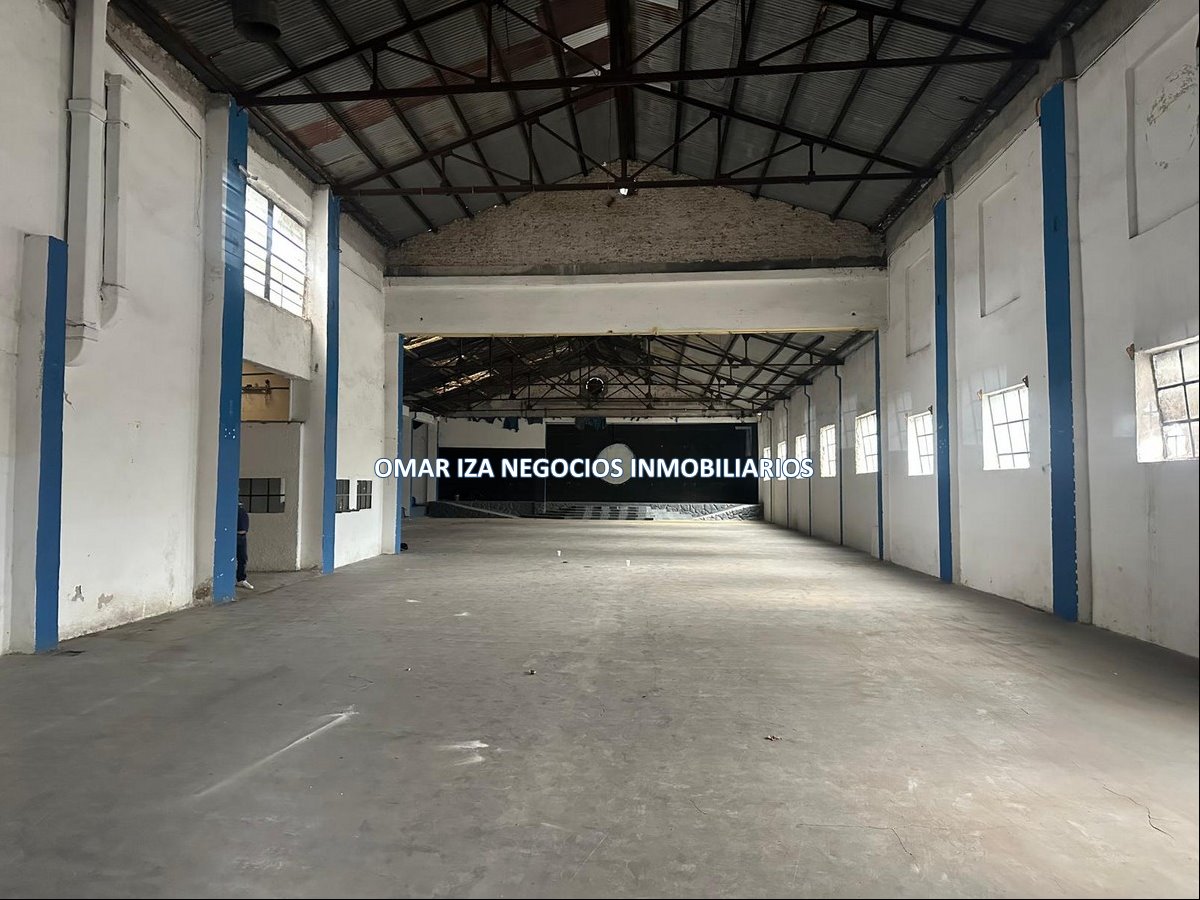 Alquiler local comercial Cno Maldonado 1700m2, galpón deposito, entrada vehicular, fraccionado o su totalidad · Foto 4