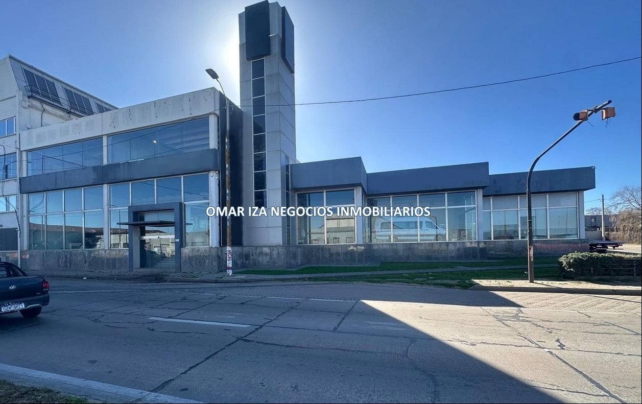 Alquiler local comercial showroom automotoras, gym, clinicas, etc.