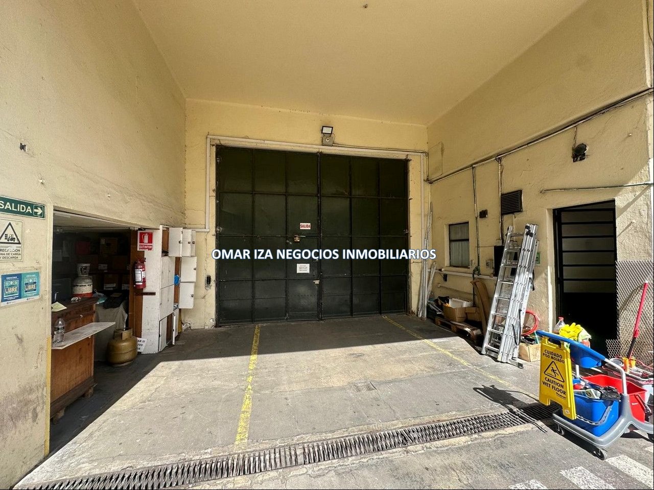 ALQUILER LOCAL INDUSTRIAL EN AGUADA 200m2, GALPON, DEPOSITO, ENTRADA DE CAMIONES · Foto 6