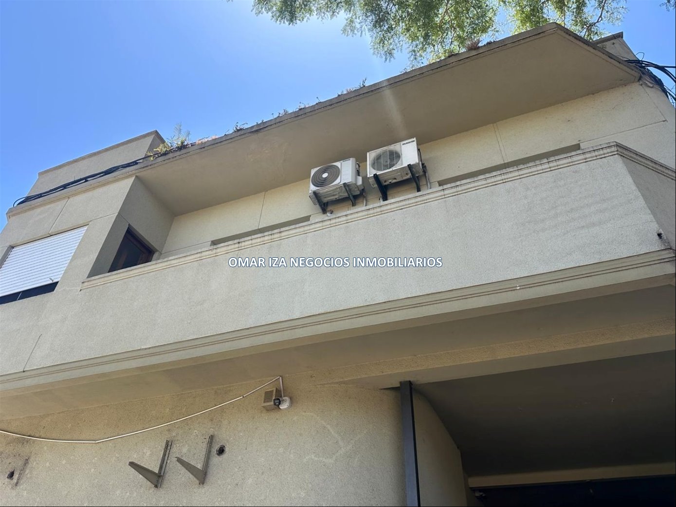 Venta y alquiler local industrial Sayago, galpón depósito con oficinas y acceso de camiones · Foto 11