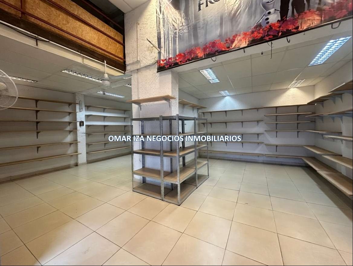 VENTA O ALQUILER LOCAL COMERCIAL ZONA BARRIO REUS, SHOWROOM, DEPOSITO, EXCELENTE UBICACION