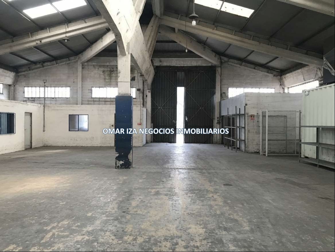 ALQUILER NAVE INDUSTRIAL EN CERRITO PROX GENERAL FLORES, 4174M2, EXPLANADA, ENTRADA VEHICULAR, GALPON, DEPOSITO