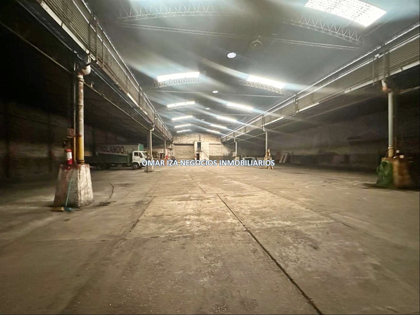 Venta y alquiler galpón local industrial o comercial, depósito en Aguada - Reducto. · Foto 10