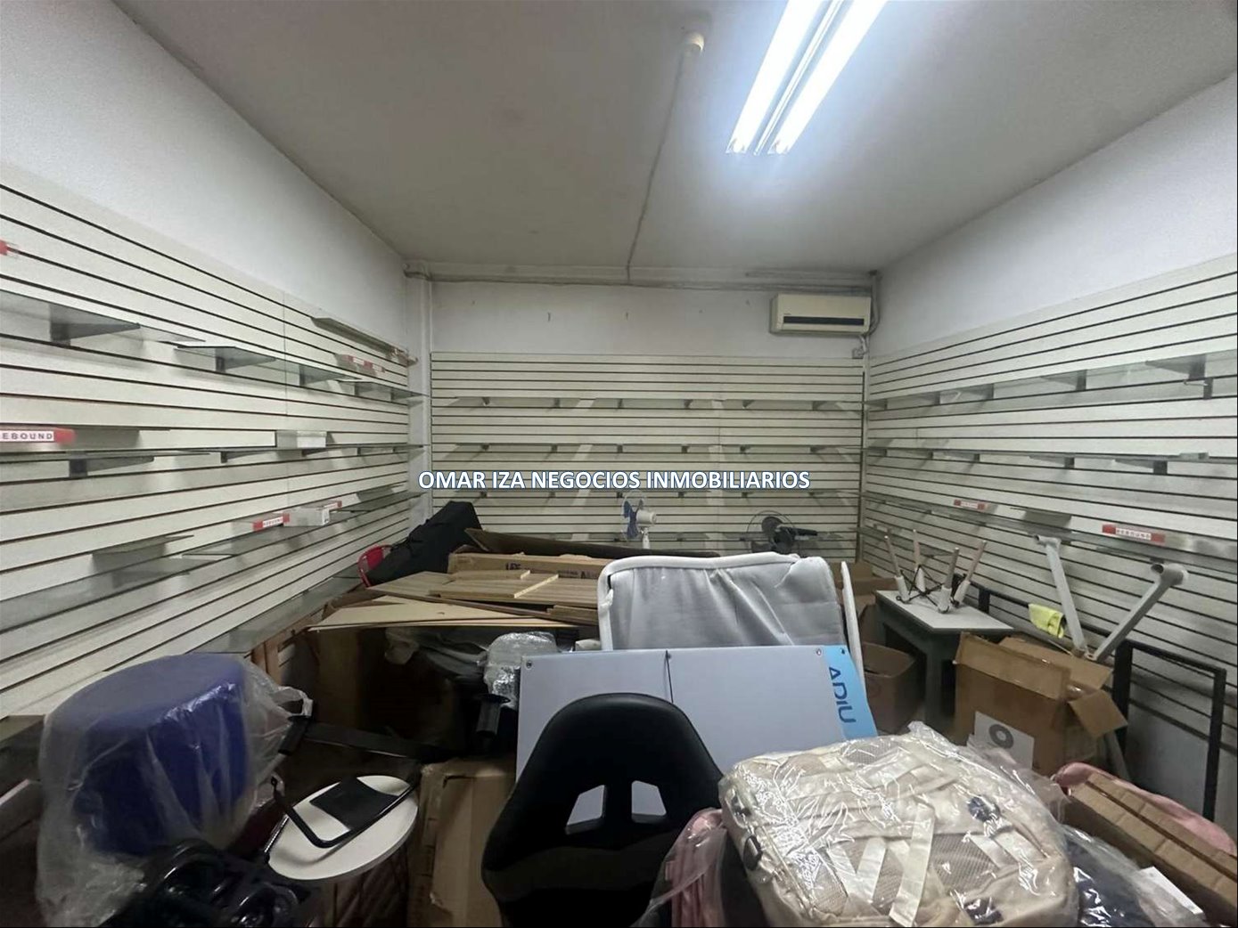 ALQUILER LOCAL COMERCIAL EN LA COMERCIAL, OFICINAS, SHOWROOM, ACCESO DE CAMIONES, GALPON, DEPOSITO · Foto 11