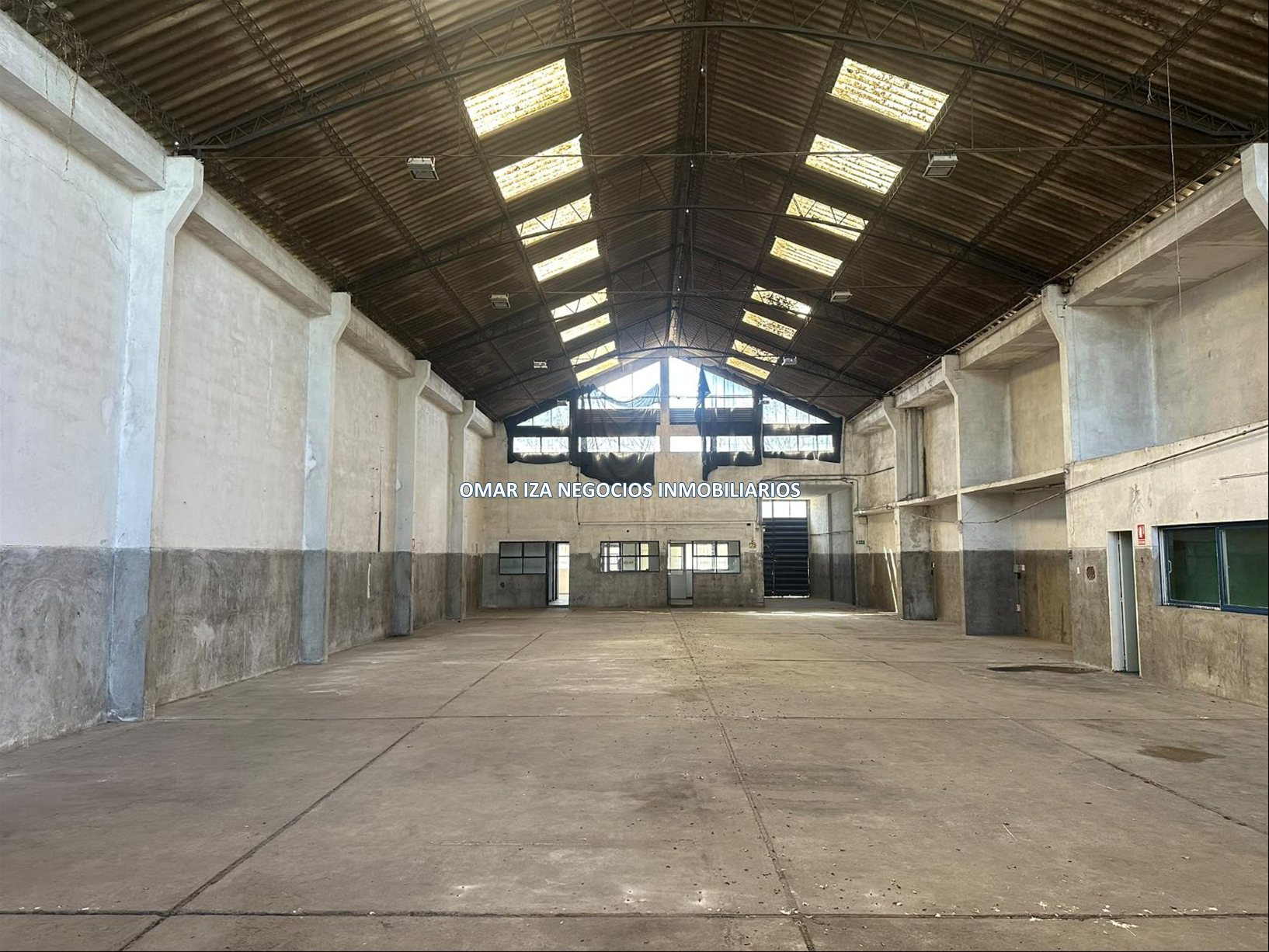 Alquiler local industrial galpon deposito Mercado Modelo comercial · Foto 6