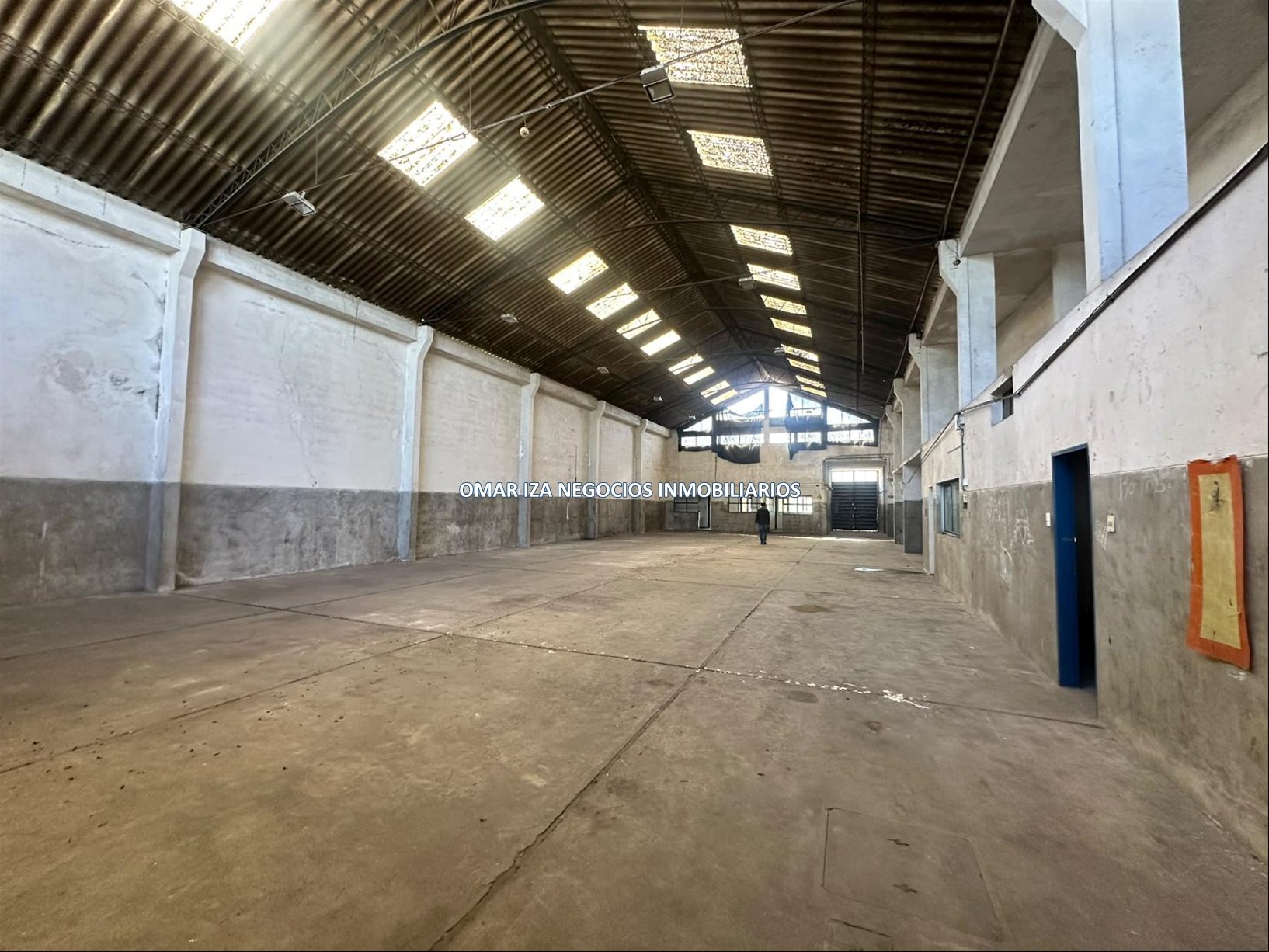 Alquiler local industrial galpon deposito Mercado Modelo comercial · Foto 5
