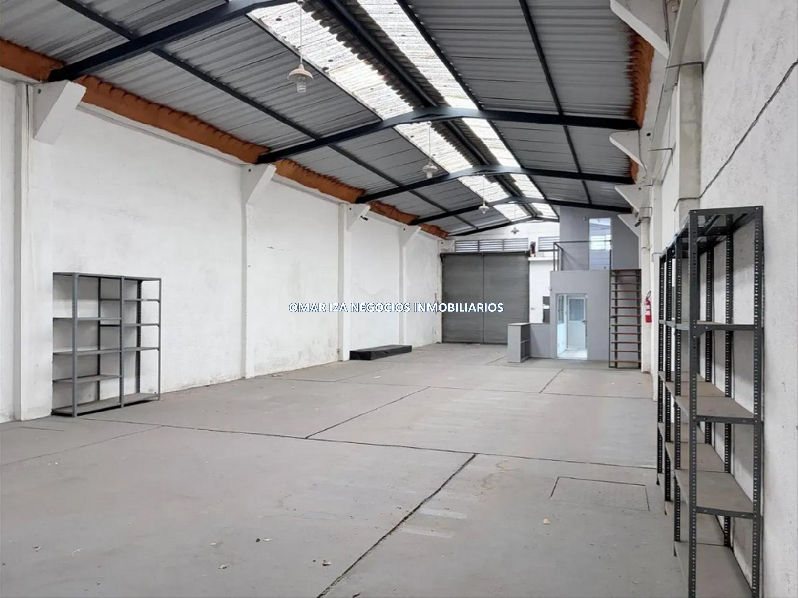 ALQUILER LOCAL COMERCIAL PROX ATAHUALPA, ENTRADA VEHICULAR, GALPON, DEPOSITO, 2 BAÑOS · Foto 9
