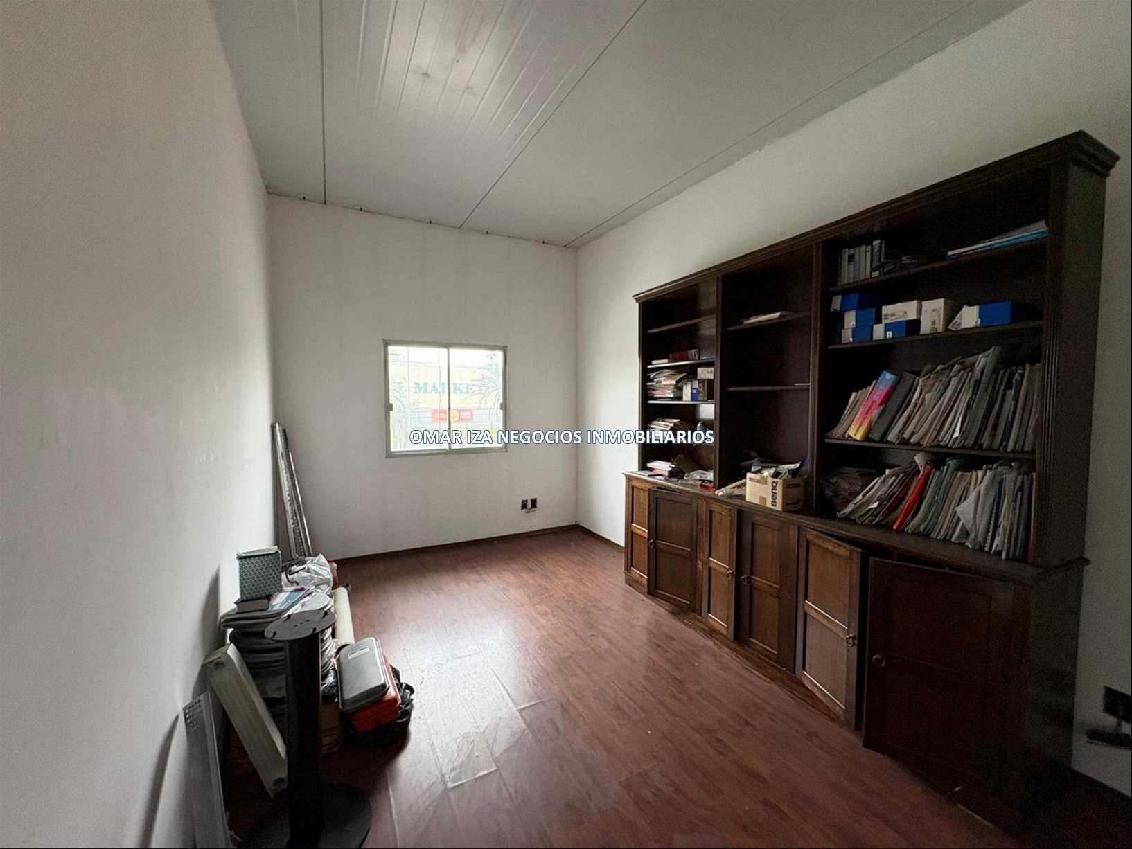 venta y alquiler local comercial sobre av italia. excelente ubicacion, showroom, deposito, oficinas · Foto 8