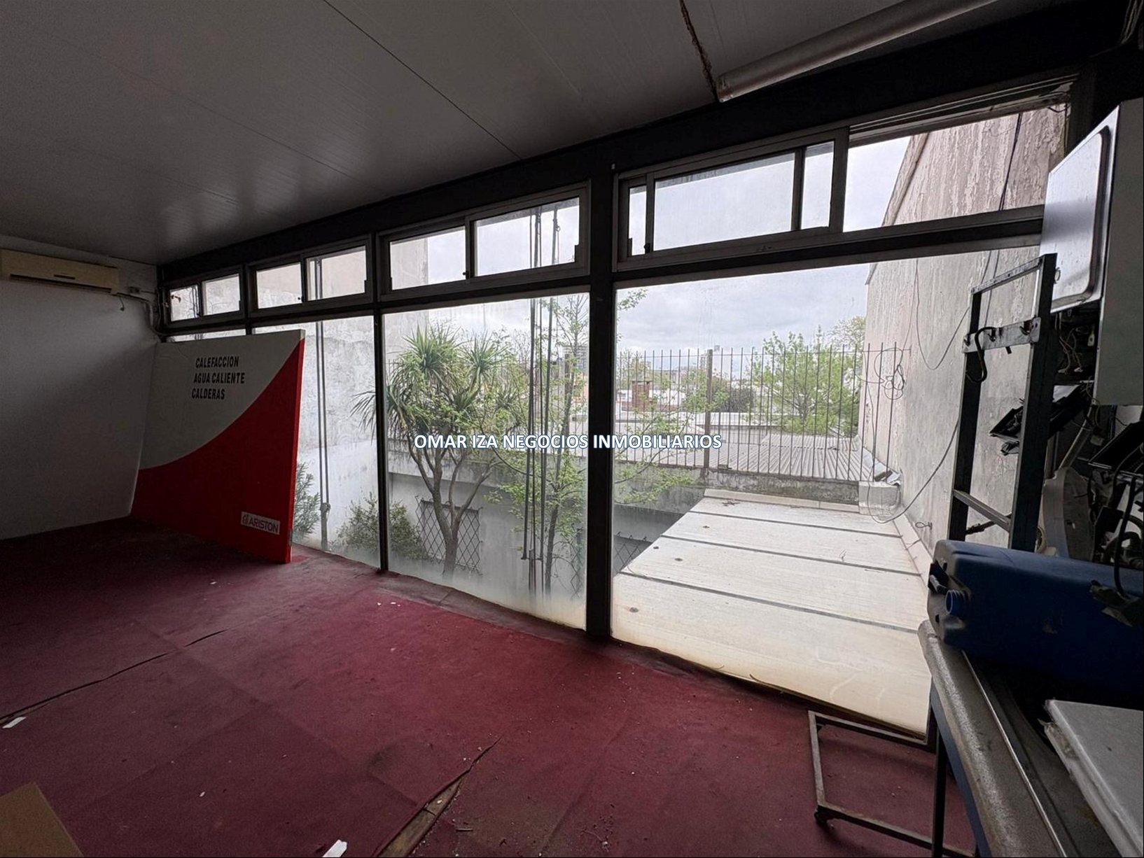 venta y alquiler local comercial sobre av italia. excelente ubicacion, showroom, deposito, oficinas · Foto 6