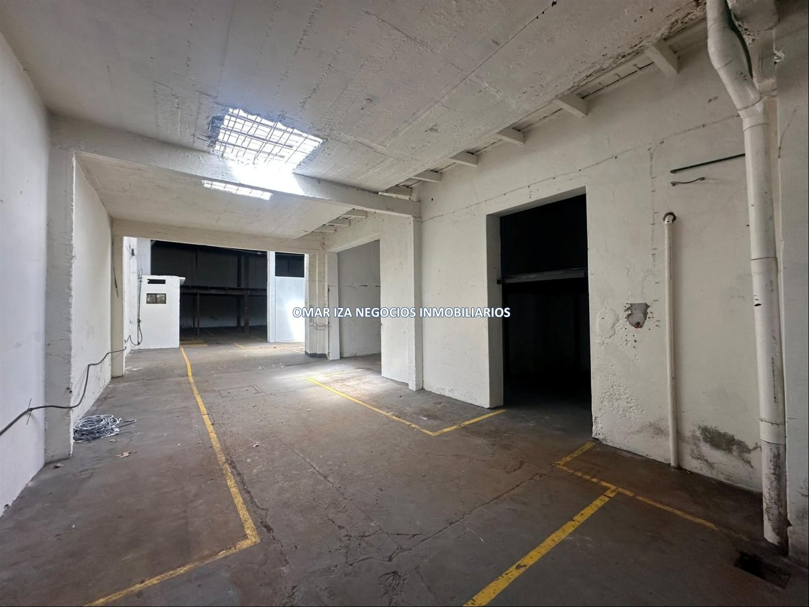 ALQUILER LOCAL COMERCIAL EN GOES, GALPON, DEPOSITO, ENTRADA VEHICULAR, ENTREPISO · Foto 12