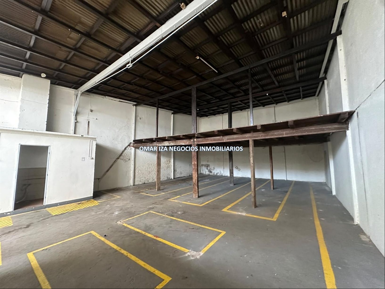 ALQUILER LOCAL COMERCIAL EN GOES, GALPON, DEPOSITO, ENTRADA VEHICULAR, ENTREPISO