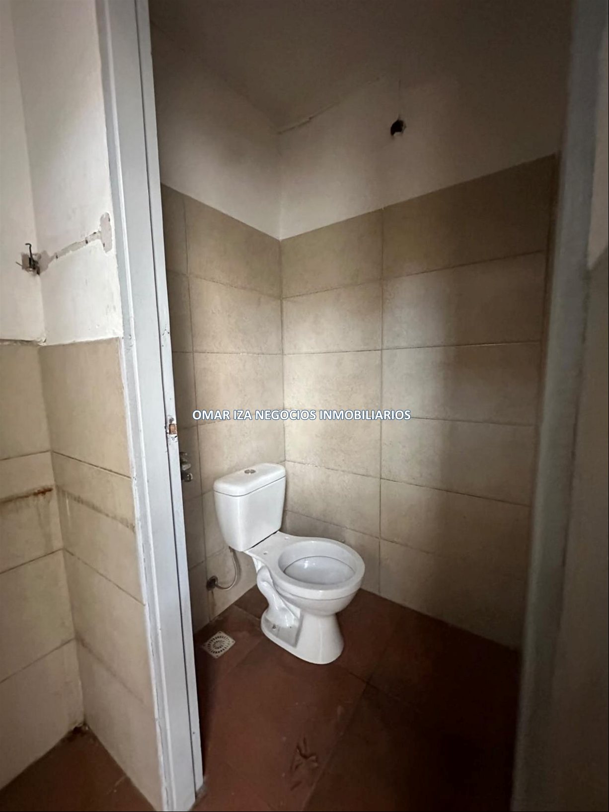 ALQUILER LOCAL COMERCIAL EN GOES, GALPON, DEPOSITO, ENTRADA VEHICULAR, ENTREPISO · Foto 10