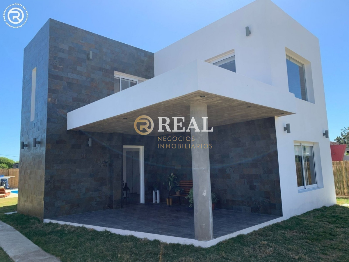 Casa en venta en Balneario Buenos Aires