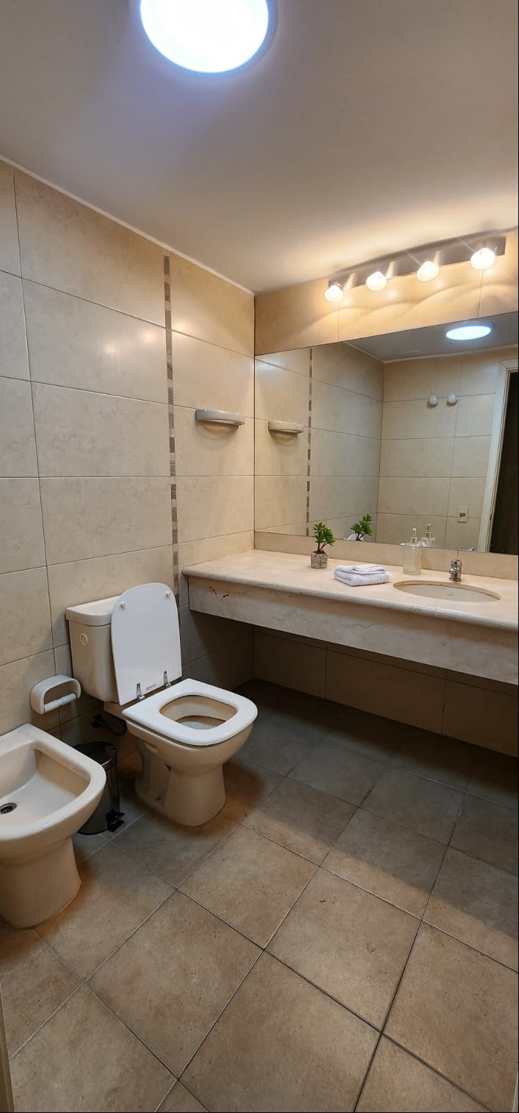 APARTAMENTO AMUEBLADO EN PLENO POCITOS · Foto 10