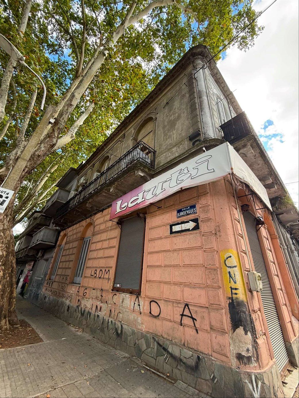 Local comercial con vivienda en alquiler