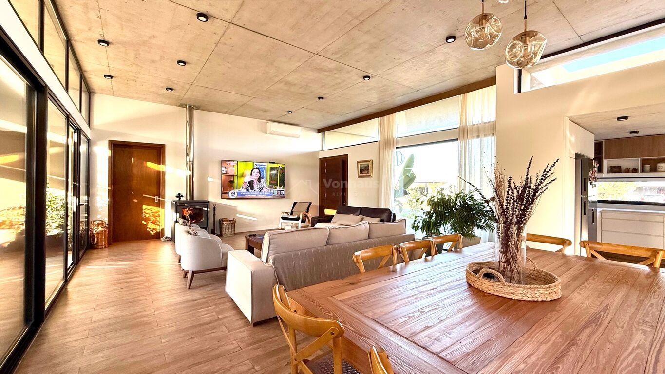 Casa en venta en barrio privado Viñedos de la Tahona