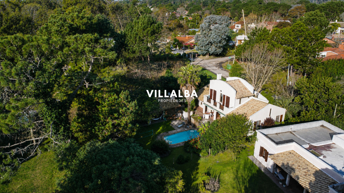 Hermosa casa en Jardines de Córdoba. - foto 1