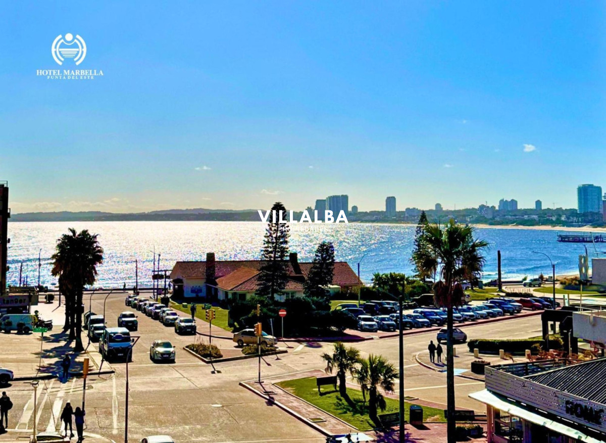Hotel en ubicación estratégica, a pasos del mar y de los principales puntos de la ciudad