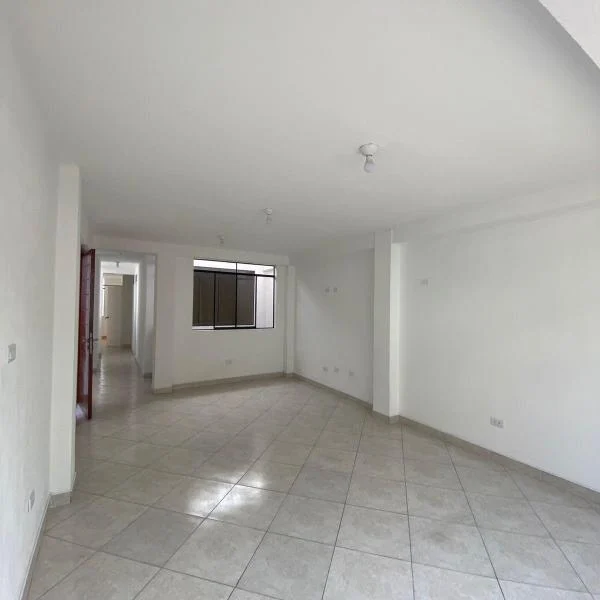Departamento en alquiler en San Juan de Lurigancho