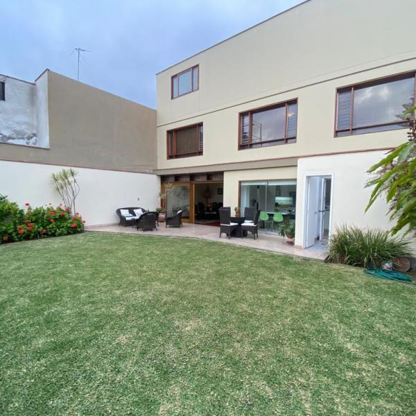 Casa en alquiler en San Isidro