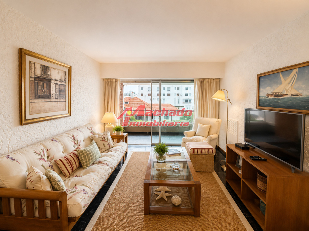 Venta de  Apartamento en Península - Punta del Este
