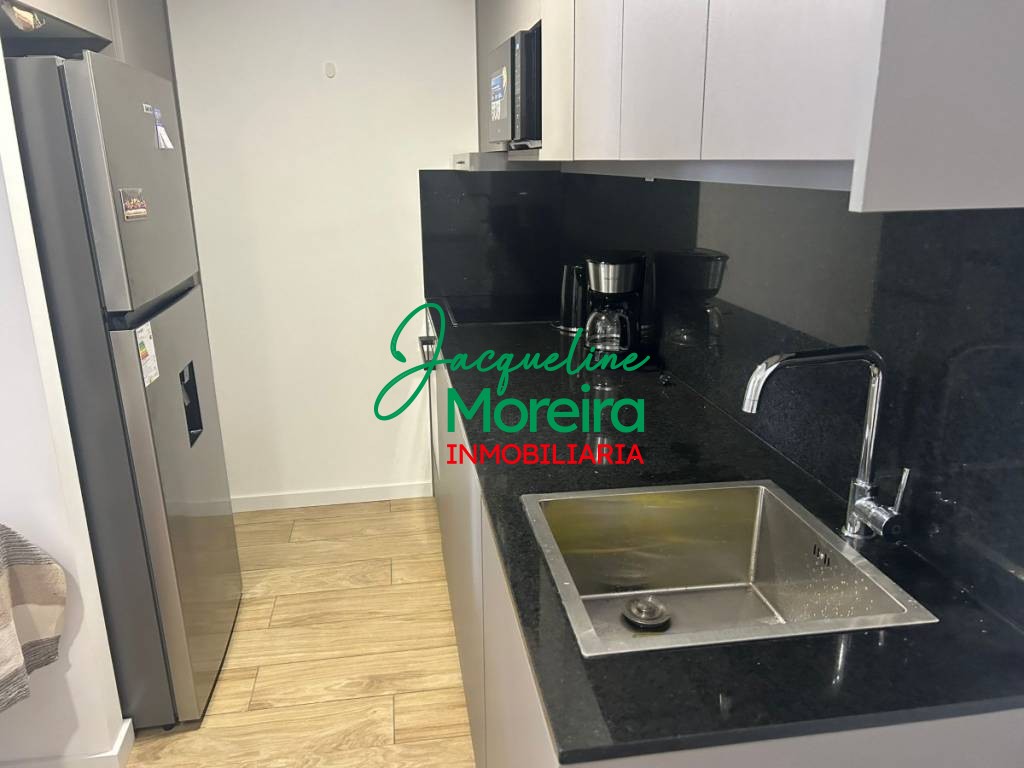 APARTAMENTO 106. EDIFICIO SEASIDE SUITES PUERTO PIRIAPOLIS, 1 DORMITORIO EN ALQUILER a sólo 2 cuadras playa Rinconada. · Photo 6